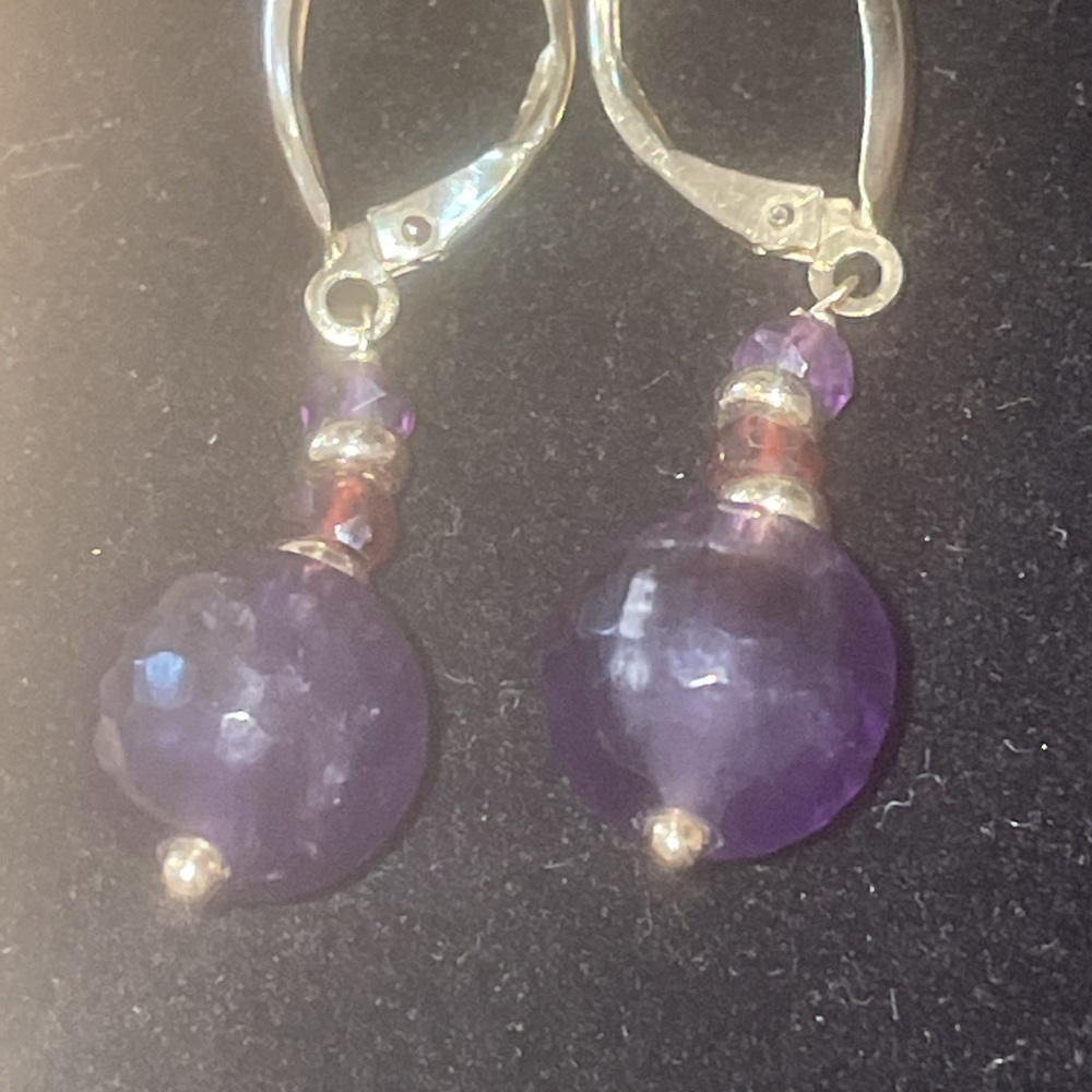 14k Gold  Amethyst & Garnet Pierced Earrings - Picture 3 of 7